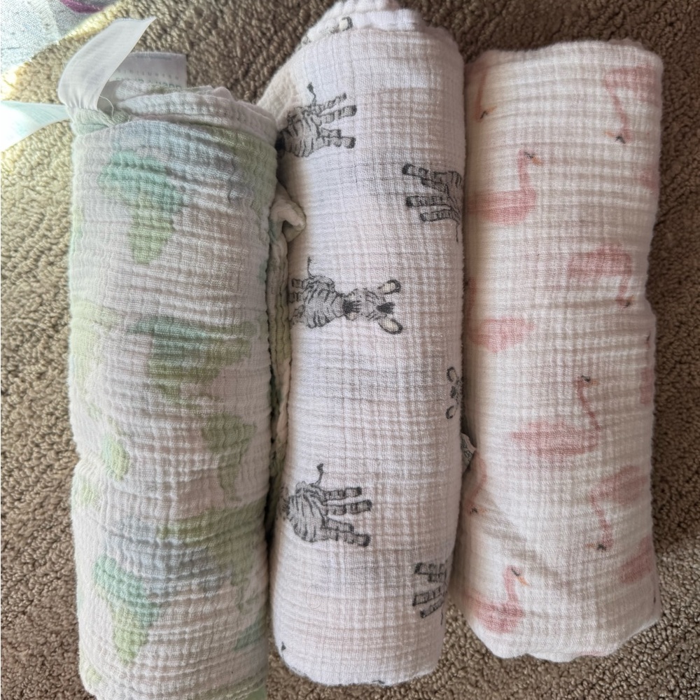 aden + anais Soft Muslin Blanket